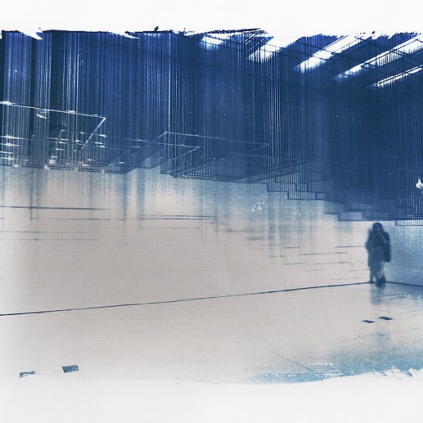 In Construction  /  2017 - cyanotype, 40*50 cm